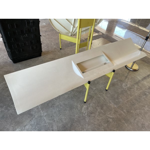 行李箱覆蓋件模具